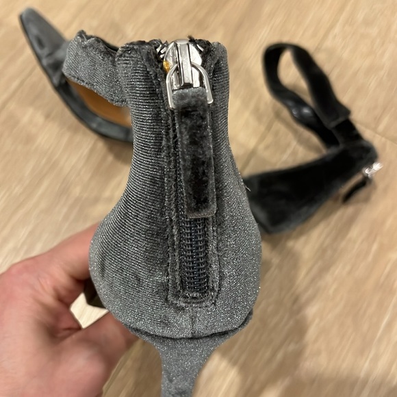 14th & Union Velvet Grey 3” High Heels - size: 7 - Picture 7 of 9